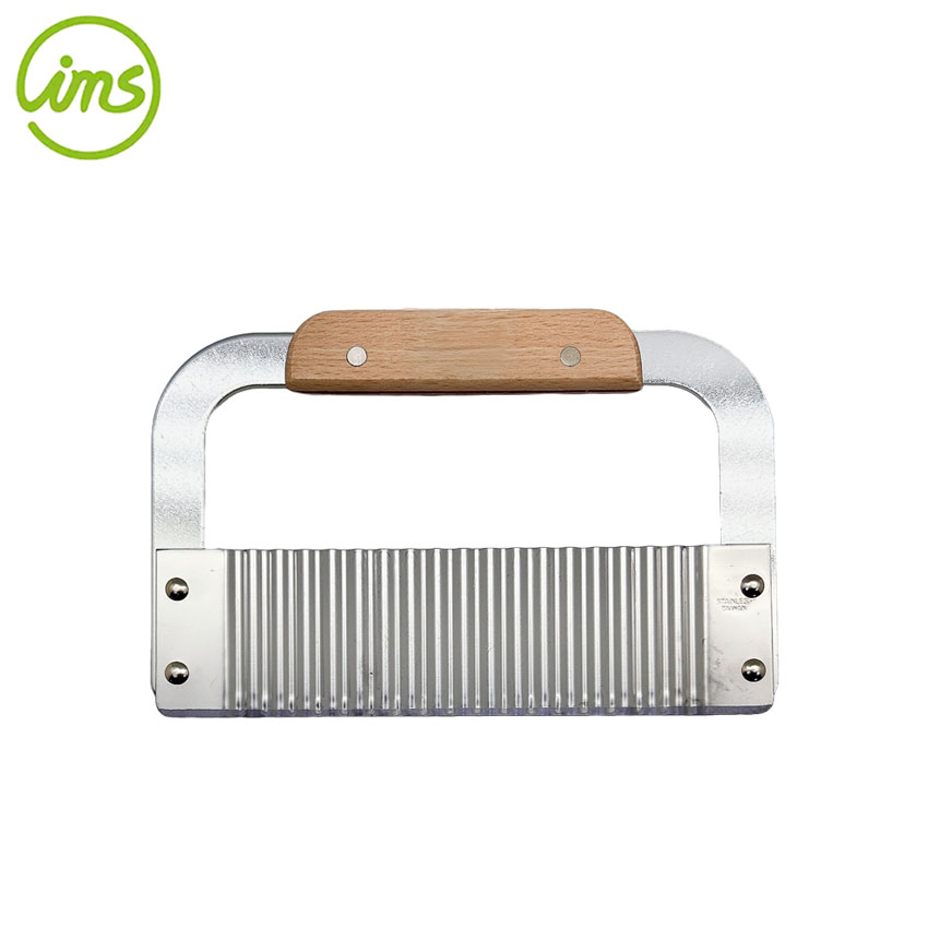 Wavy Blade Vegetable Knife Crinkle Cutter with Beechwood Handle – Stainless Steel 430